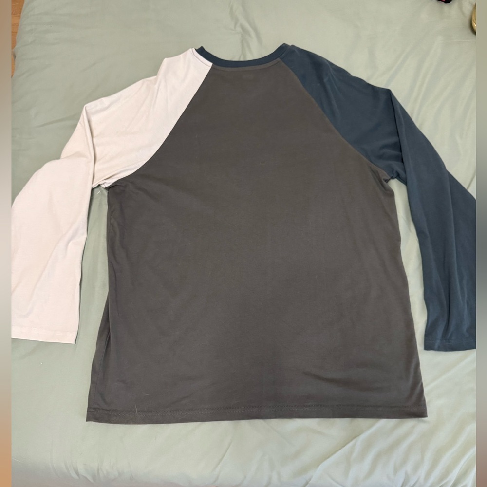 Men's Star Wars Long Sleeve Shirt - Picture 5 of 5
